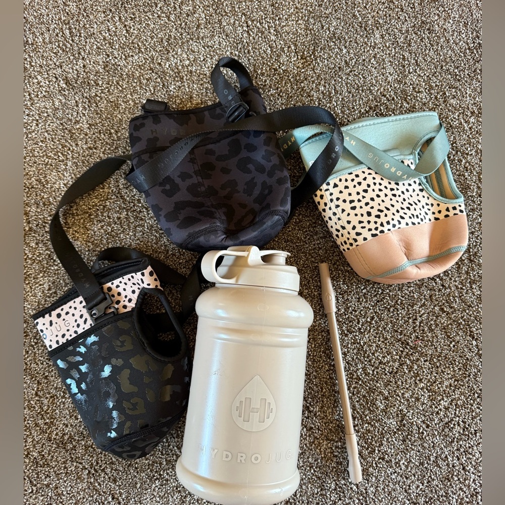 HydroJug Water Bottle with Accessories